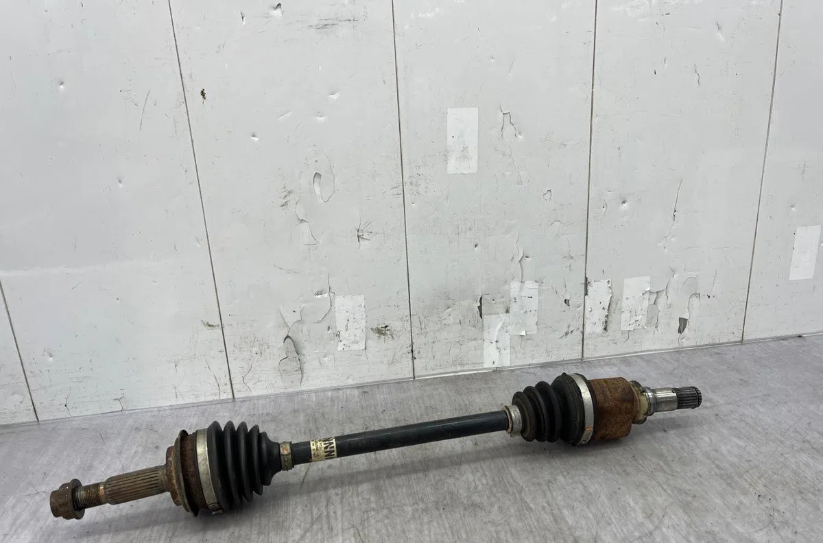 Transmission avant gauche TOYOTA YARIS 2 PHASE 2 occasion