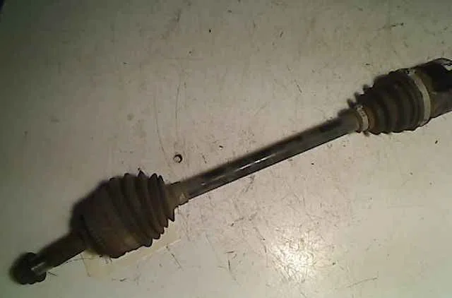 Transmission avant gauche TOYOTA YARIS I occasion