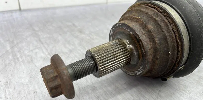 Transmission avant gauche VOLKSWAGEN GOLF 5 occasion