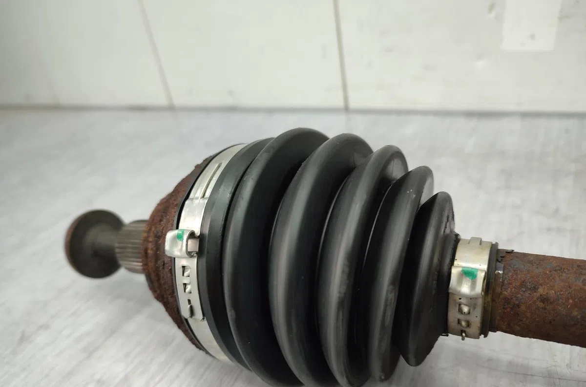Transmission avant gauche VOLKSWAGEN GOLF 6 occasion