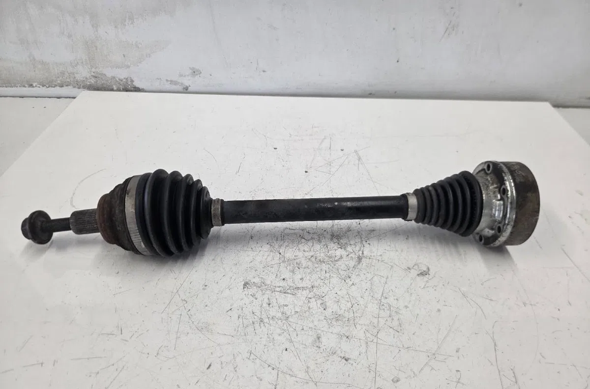 Transmission avant gauche VOLKSWAGEN GOLF 7 PHASE 1 occasion