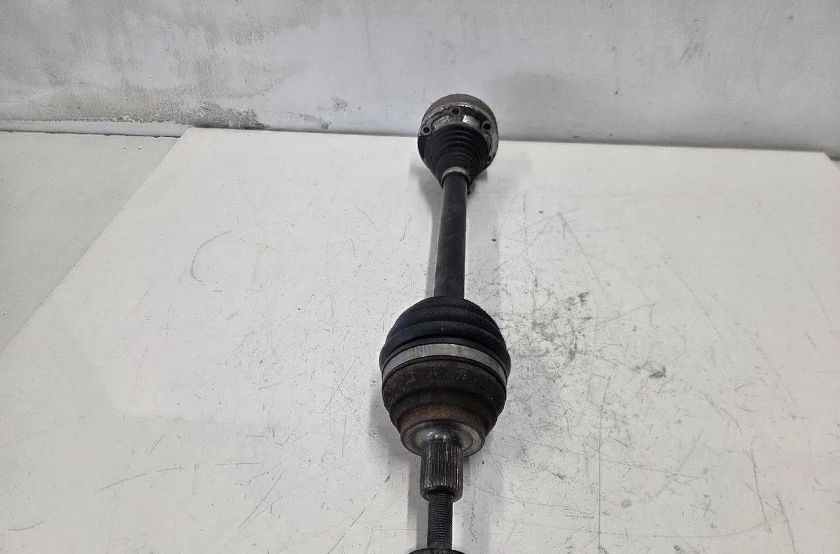 Transmission avant gauche VOLKSWAGEN GOLF 7 PHASE 1 occasion