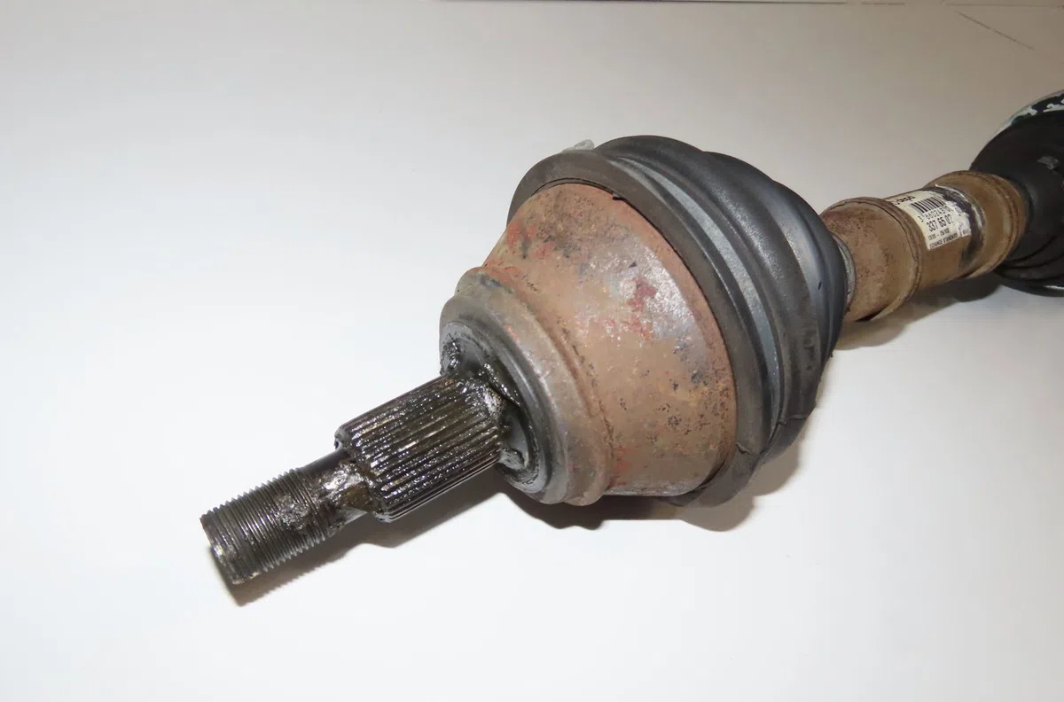 Transmission avant gauche Volkswagen GOLF IV (1J1) 1.9 tdi (1997-2004) occasion