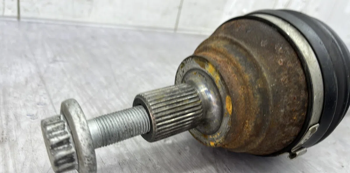 Transmission avant gauche VOLKSWAGEN GOLF SPORTSVAN PHASE 1 occasion