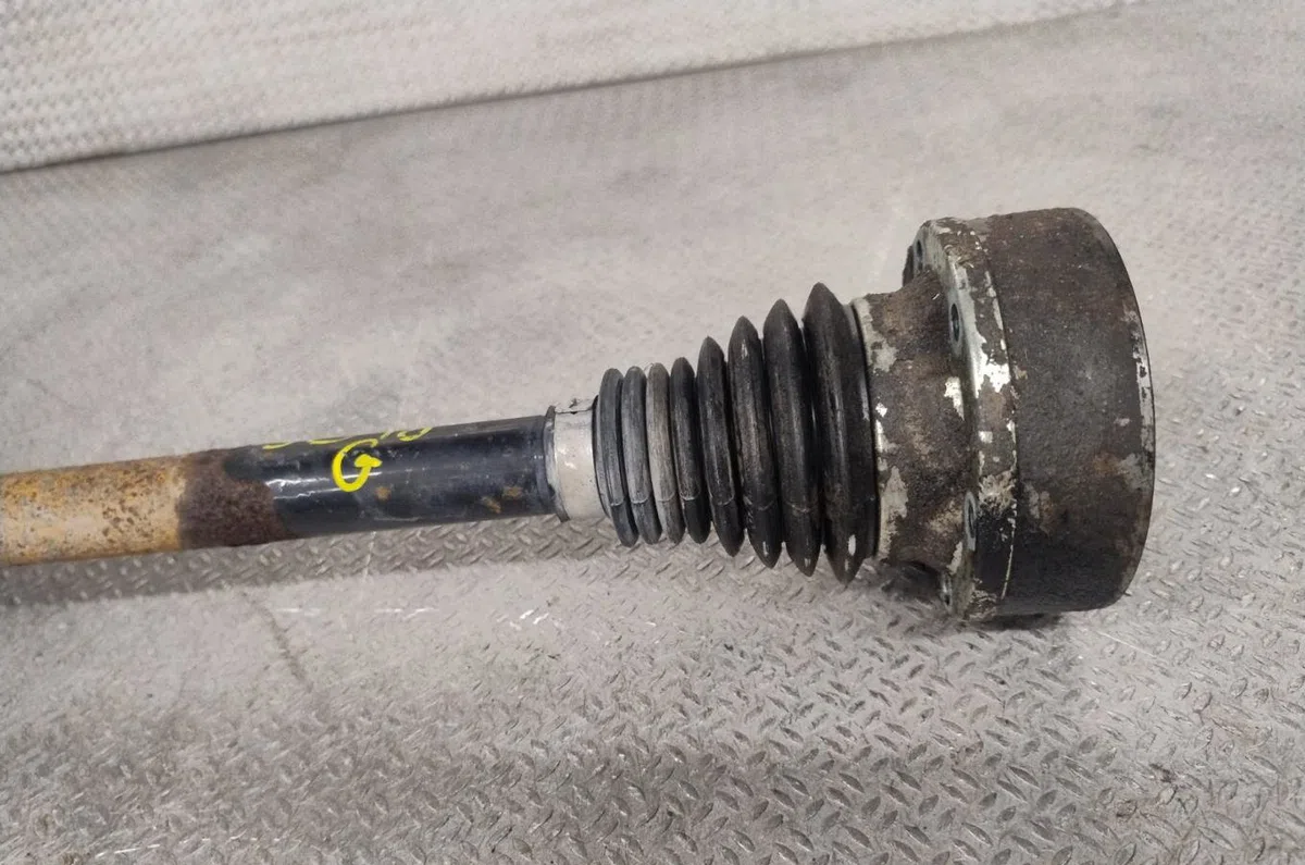 Transmission avant gauche Volkswagen GOLF V (1K1) 1.9 tdi (2003-2008) 5 portes occasion
