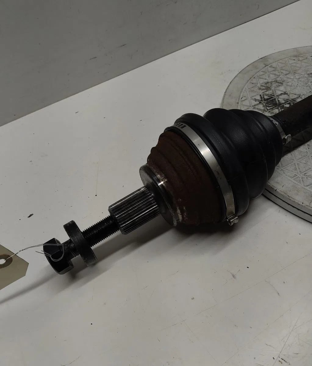 Transmission avant gauche VOLKSWAGEN GOLF V occasion