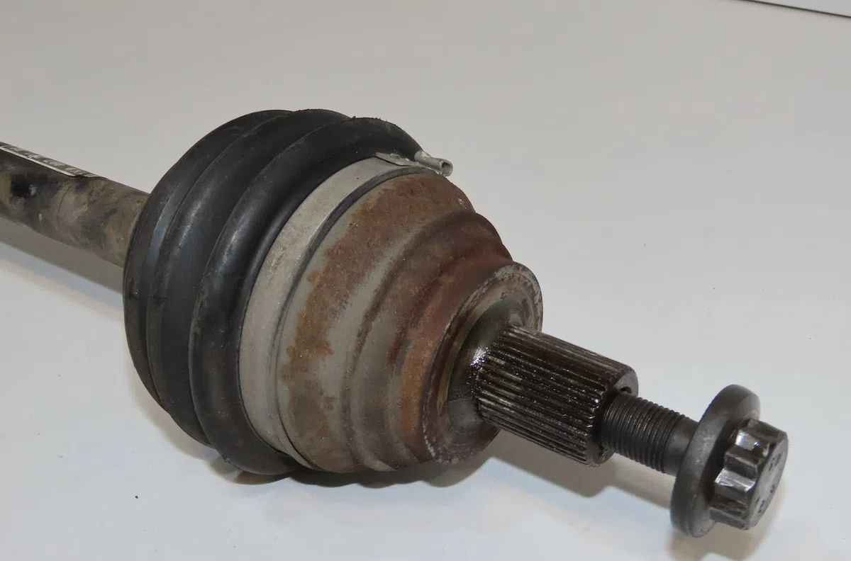 Transmission avant gauche Volkswagen JETTA III (1K2) 1.9 tdi (2005-2010) occasion