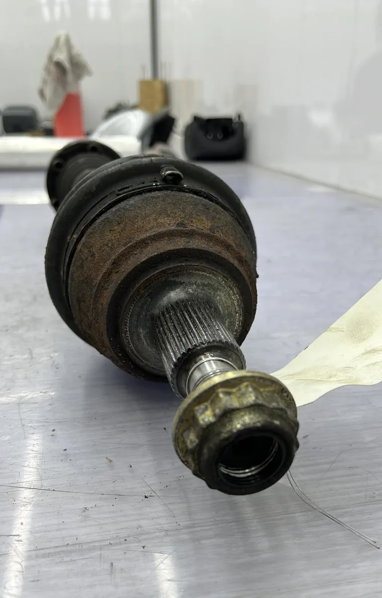 Transmission avant gauche VOLKSWAGEN NEW BEETLE 1 PHASE 1 occasion