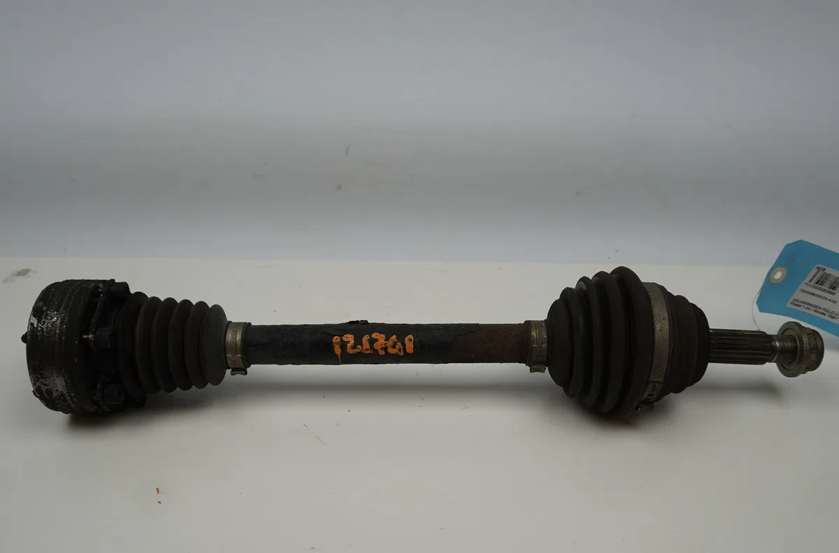 Transmission avant gauche Volkswagen POLO (6N2) 1.4 (1999-2001) 5 portes occasion
