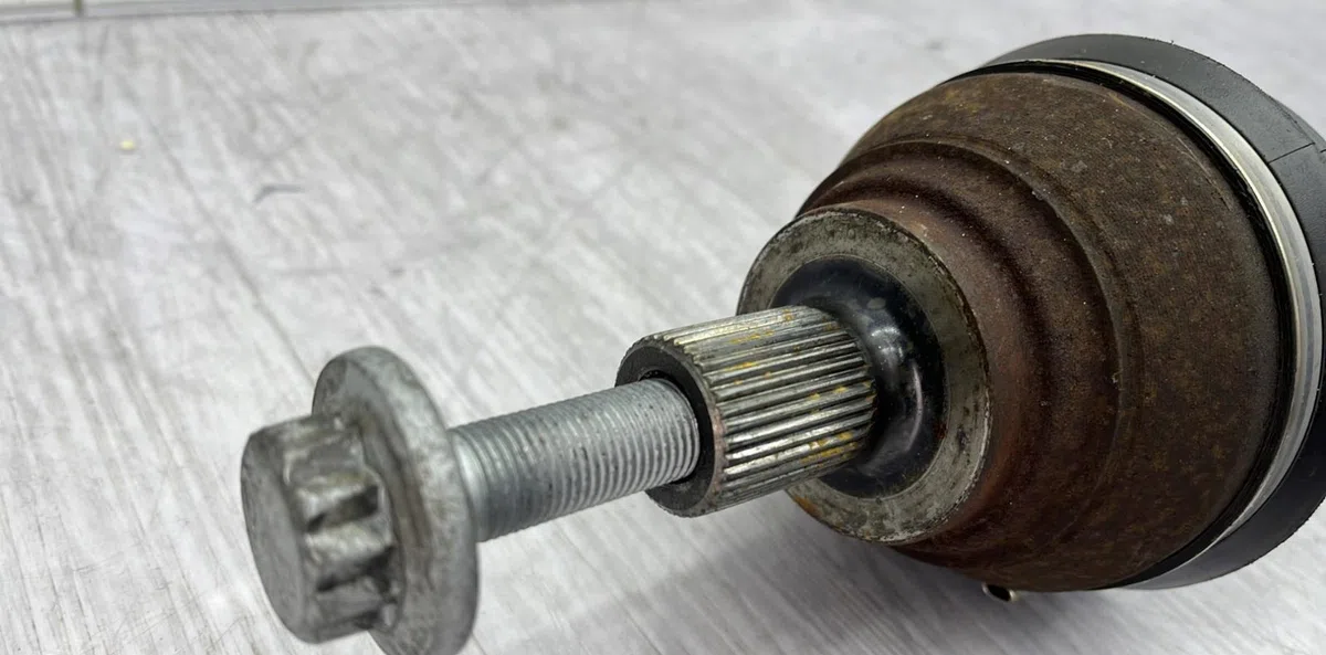 Transmission avant gauche VOLKSWAGEN T-ROC PHASE 1 occasion
