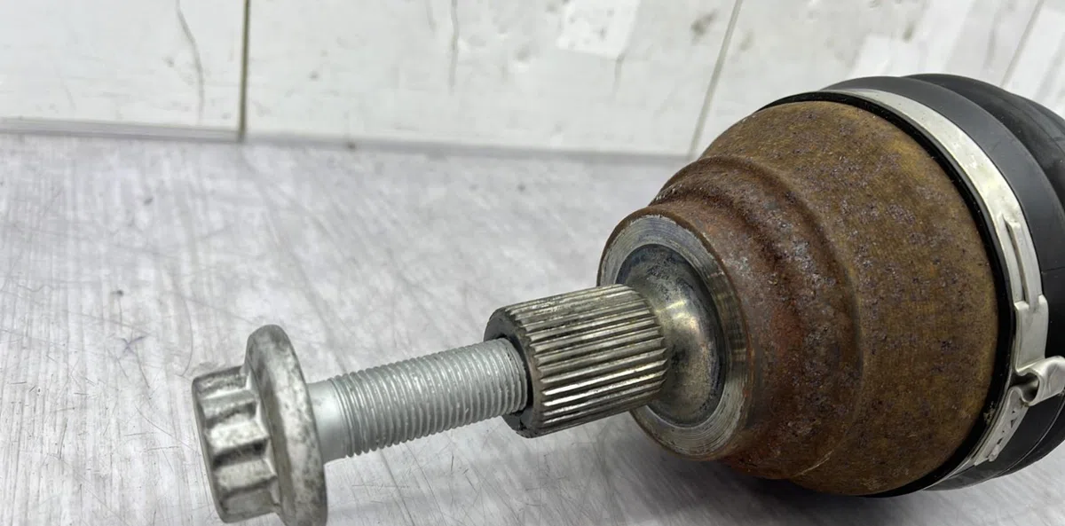 Transmission avant gauche VOLKSWAGEN T-ROC PHASE 1 occasion