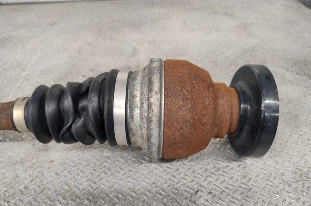 Transmission avant gauche VOLKSWAGEN TIGUAN 1 PHASE 2 occasion