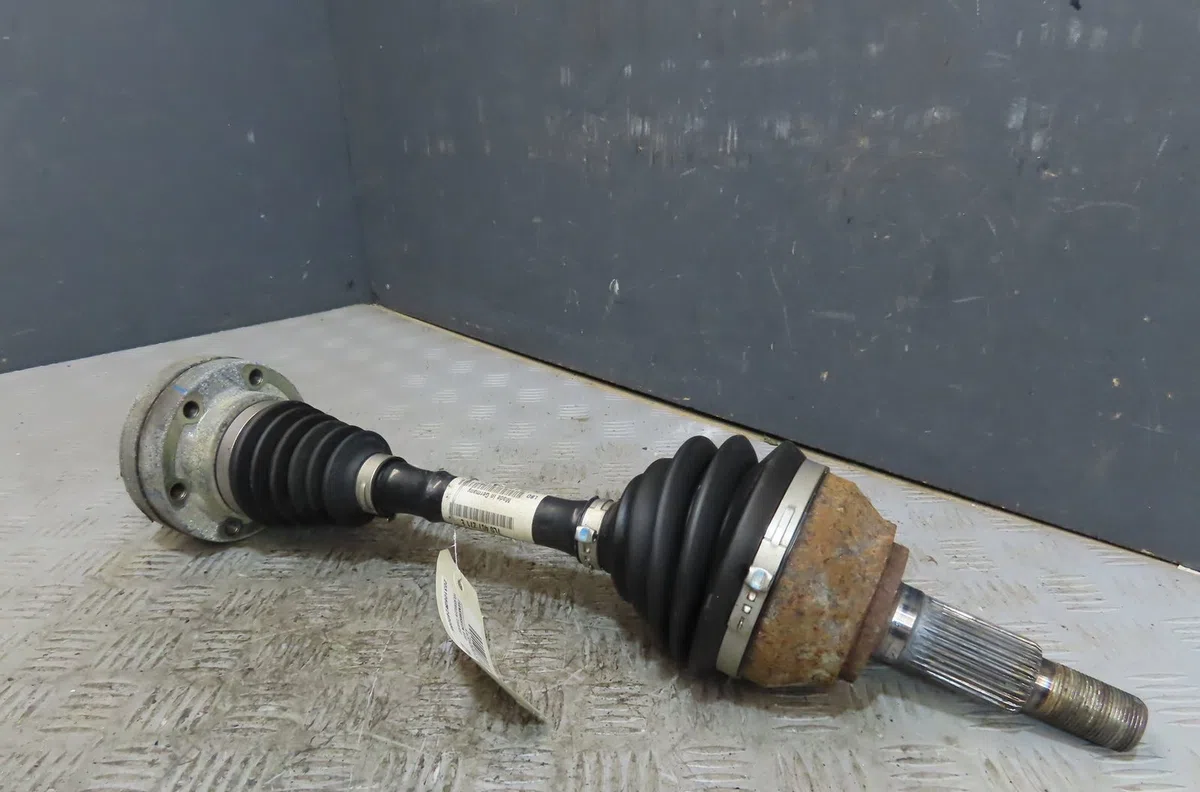 Transmission avant gauche Volkswagen TOUAREG (7LA, 7L6, 7L7) 3.0 v6 tdi (2004-2010) occasion