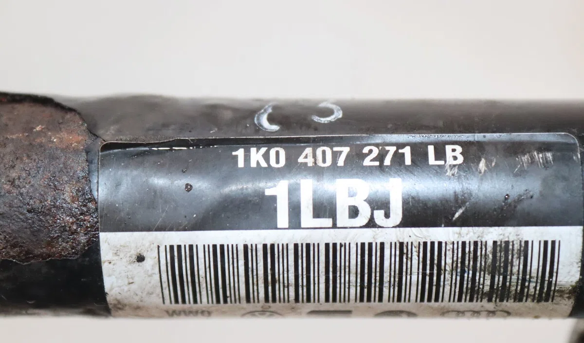 Transmission avant gauche Volkswagen TOURAN (1T3) 1.6 tdi (2010-2015) occasion