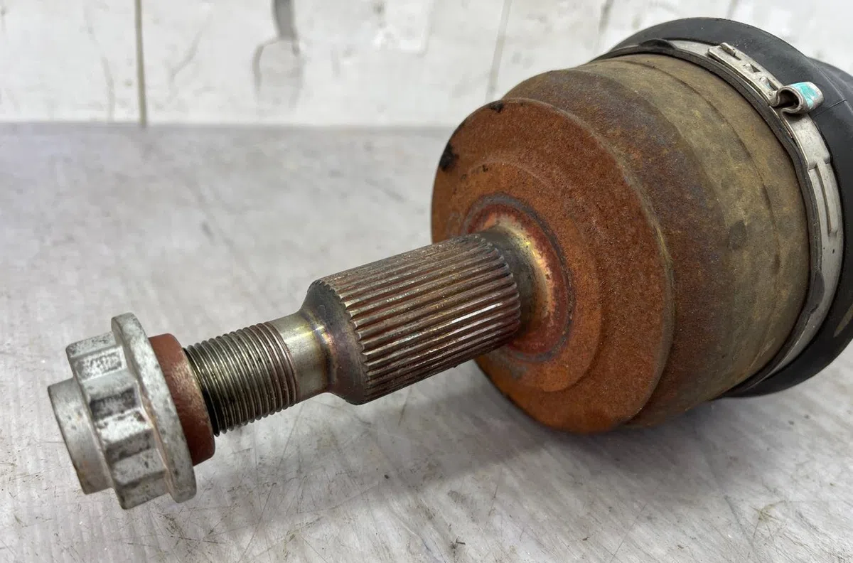 Transmission avant gauche VOLKSWAGEN TRANSPORTER 6 PHASE 1 occasion