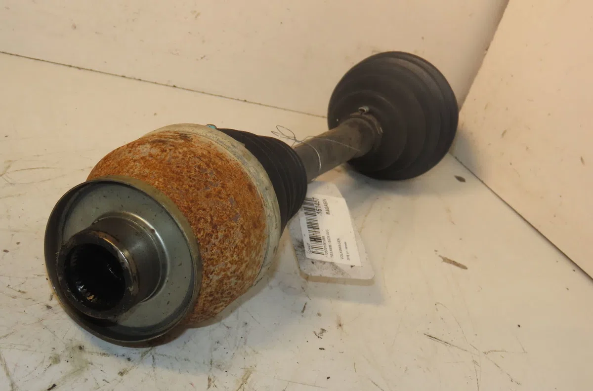 Transmission avant gauche Volkswagen TRANSPORTER V Camionnette (7HA, 7HH, 7EA, 7EH) 2.0 tdi (2009-2015) occasion