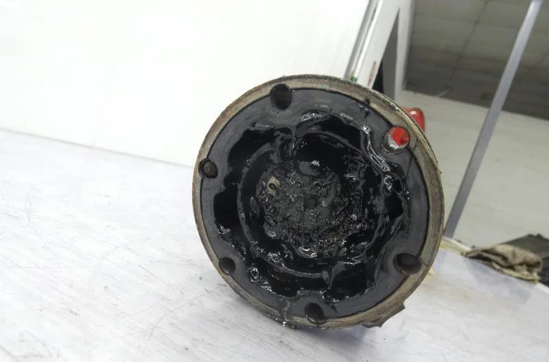 Transmission avant gauche VOLKSWAGEN VENTO occasion