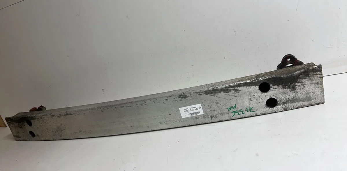 Traverse ar Jaguar XJ (X350, X358) D 2.7 (2005-2009) occasion