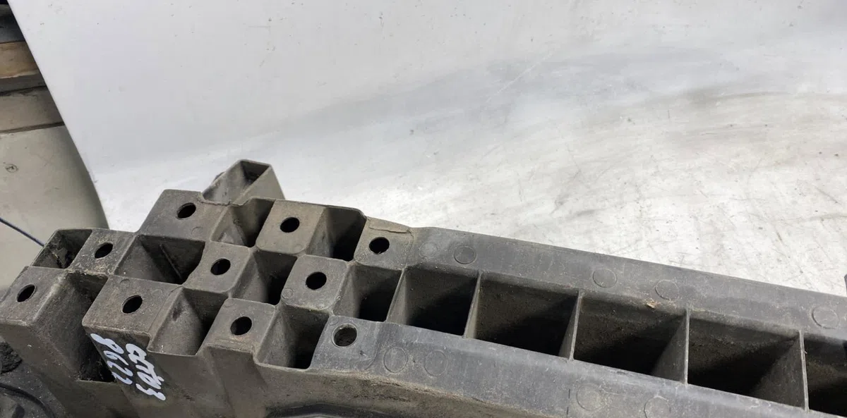 Traverse ar Renault CLIO III (BR0-1, CR0-1) 1.5 dci (2010-2014) 3 portes occasion