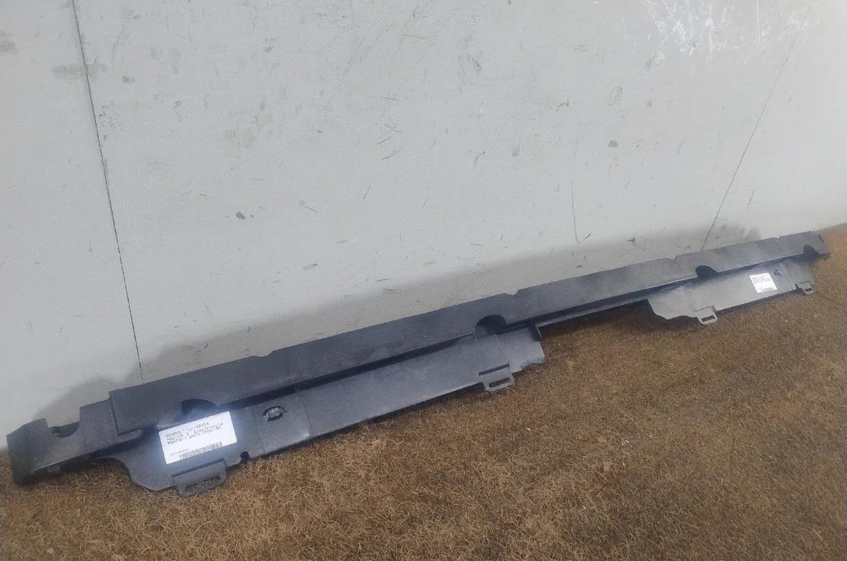Traverse ar Renault MASTER III Camion plate-forme-Châssis (EV, HV, UV) 2.3 dci 145 fwd (ev0e, ev0f, hv0e, hv0f, uv0e, uv