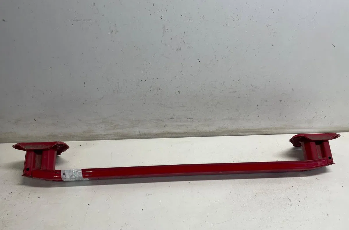 Traverse ar Toyota YARIS (_P9_) 1.0 vvt-i (ksp90_) (2005-2011) 5 portes occasion