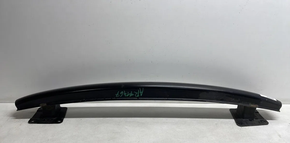 Traverse ar Volkswagen POLO (9N_, 9A_) 1.4 tdi (2001-2005) 5 portes occasion