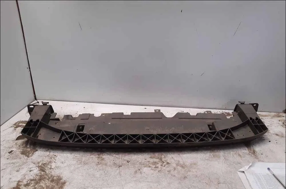 Traverse inférieure armature avant CITROEN C3 PICASSO occasion