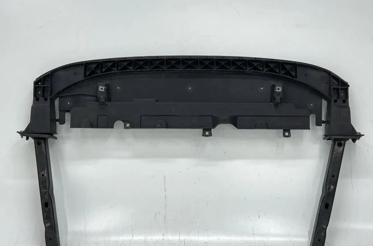 Traverse inférieure armature avant CITROEN C3 PICASSO PHASE 1 occasion