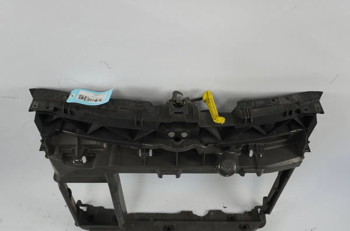 Traverse inférieure armature avant Citroen C3 PICASSO (SH_) 1.6 hdi (2009) 5 portes occasion