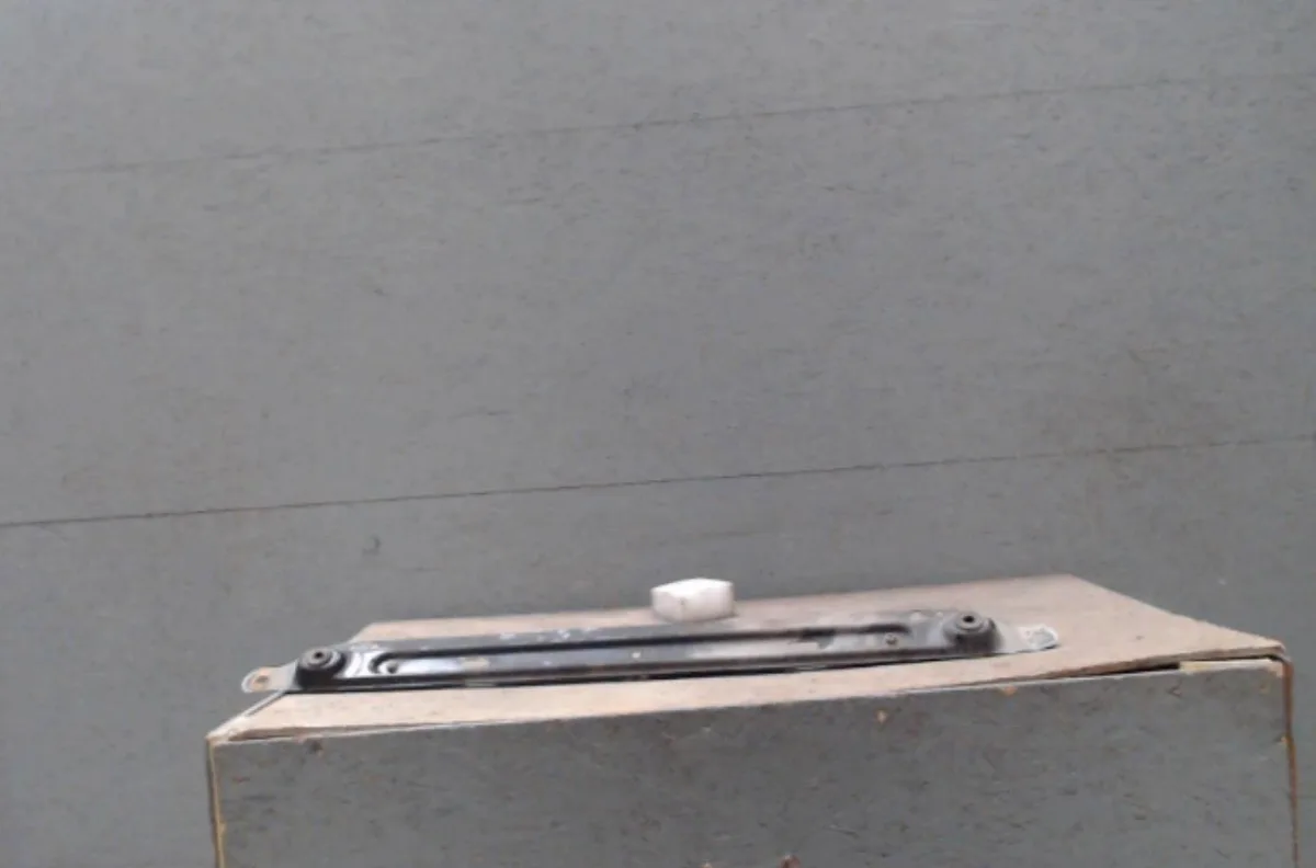Traverse inférieure armature avant CITROEN C4 GRAND PICASSO 1 occasion