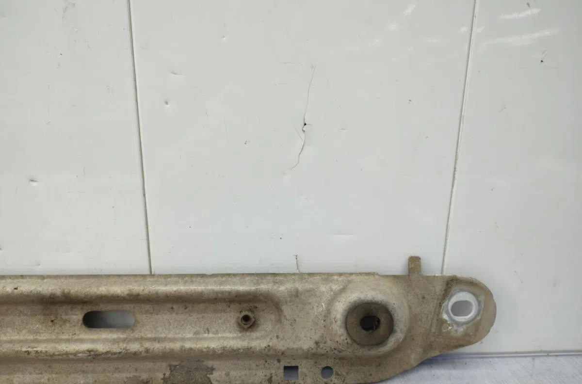 Traverse inférieure armature avant CITROEN C4 PICASSO 1 occasion