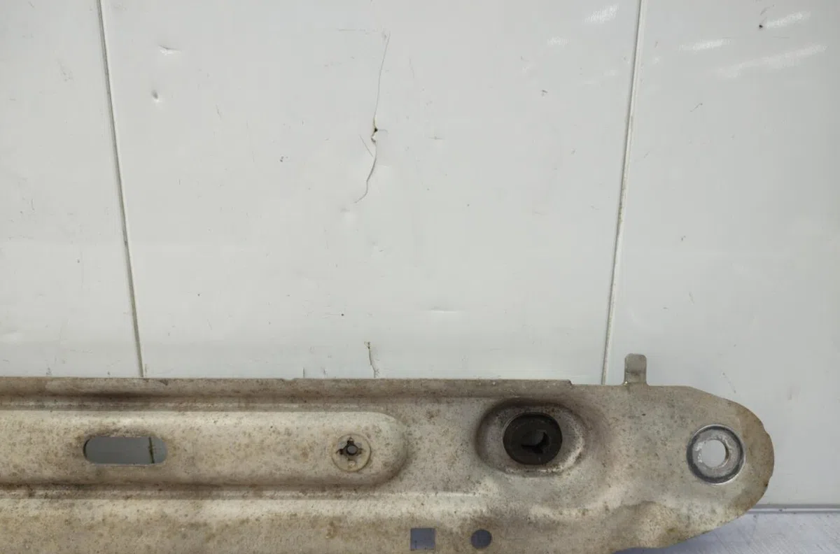 Traverse inférieure armature avant CITROEN C4 PICASSO 1 occasion