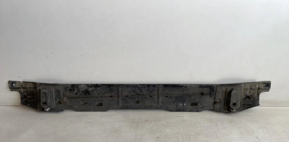 Traverse inférieure armature avant Citroen C4 PICASSO II 1.6 hdi - bluehdi 115 (2013) 5 portes occasion