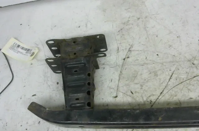 Traverse inférieure armature avant Citroën C6 (TD_) 2.7 hdi (2005-2011) occasion