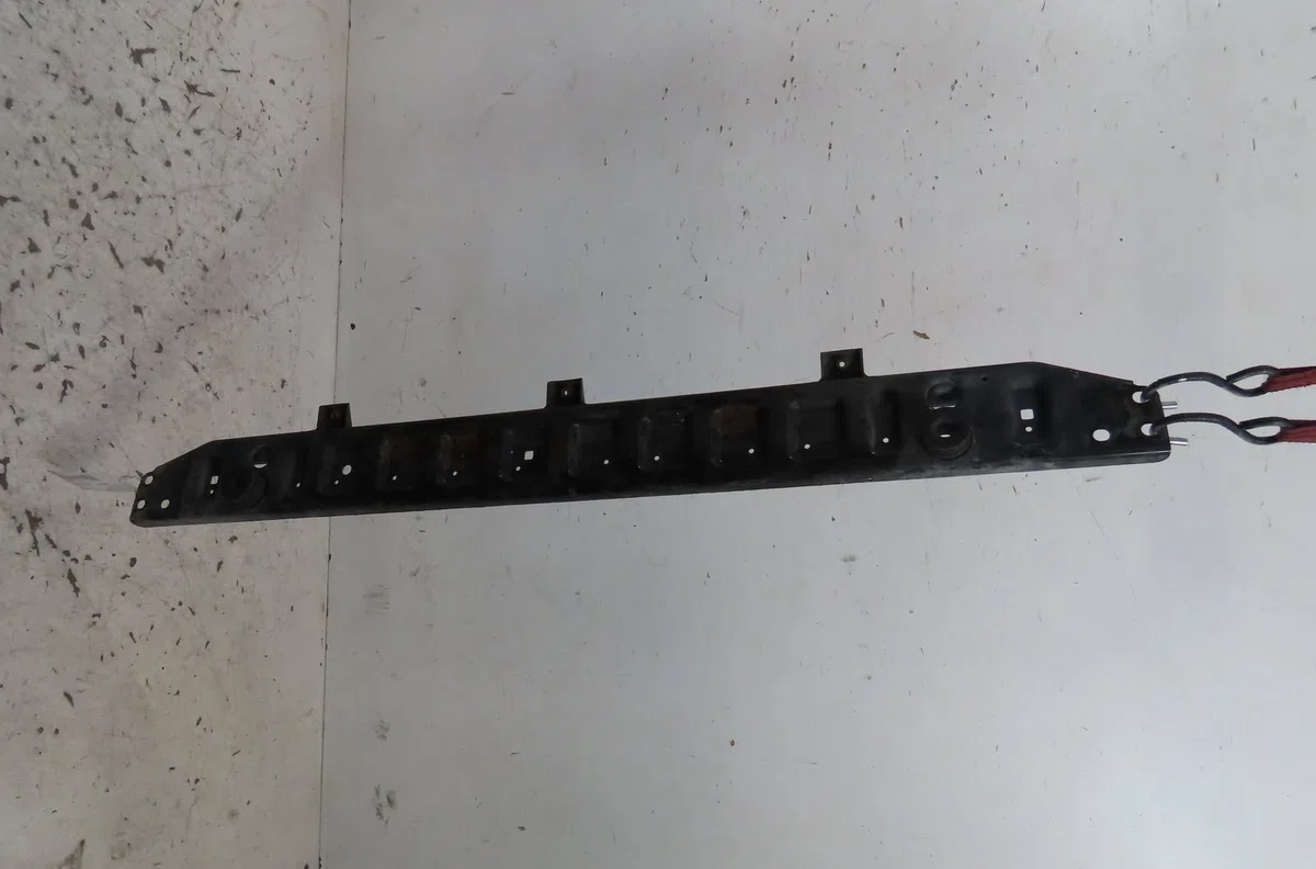 Traverse inférieure armature avant Land rover RANGE ROVER EVOQUE (L538) 2.2 d 4x4 (2011-2019) occasion