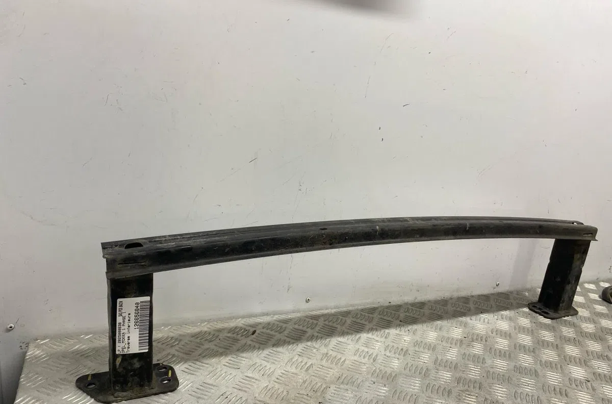 Traverse inférieure armature avant OPEL MOKKA 1 PHASE 1 occasion