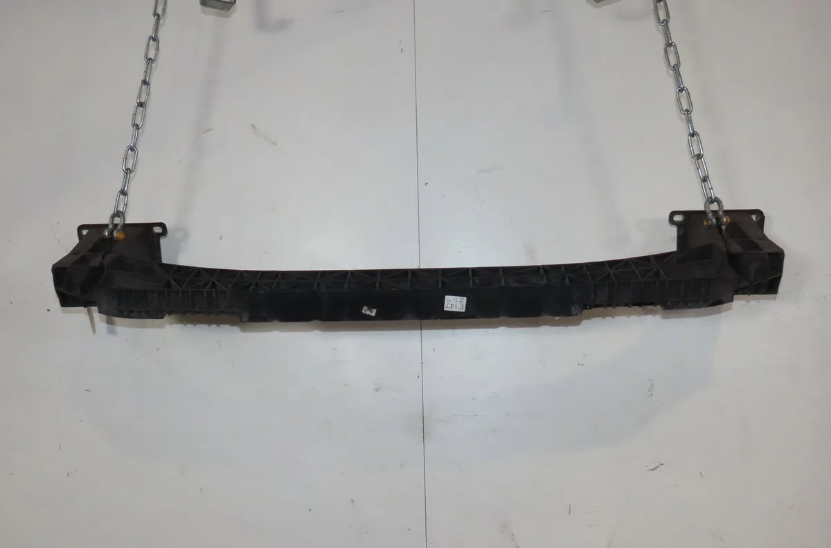 Traverse inférieure armature avant Peugeot 308 I (4A_, 4C_) 1.6 hdi (2007-2014) 5 portes occasion