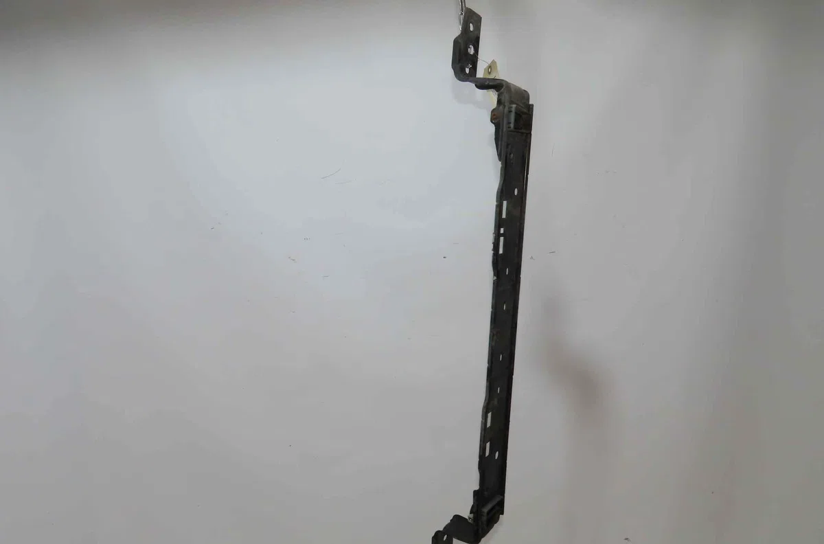 Traverse inférieure armature avant PEUGEOT 308 II occasion