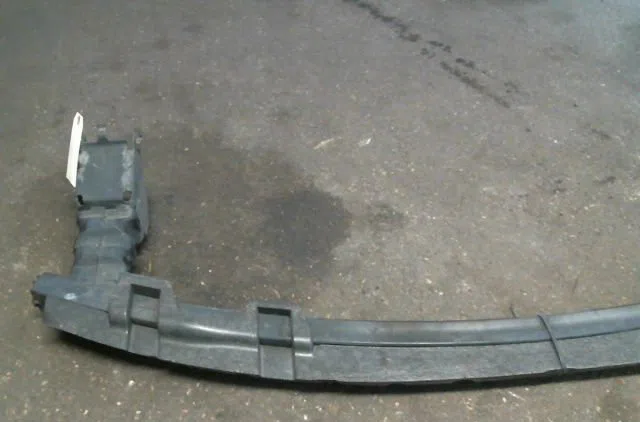 Traverse inférieure armature avant Peugeot 807 (EB_) 2.2 hdi (2002) occasion