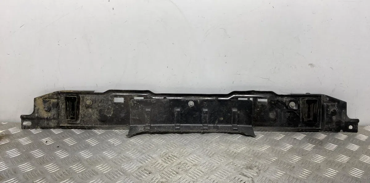 Traverse inférieure armature avant PEUGEOT RIFTER occasion