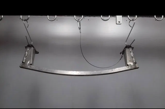 Traverse inférieure armature avant PORSCHE BOXTER occasion