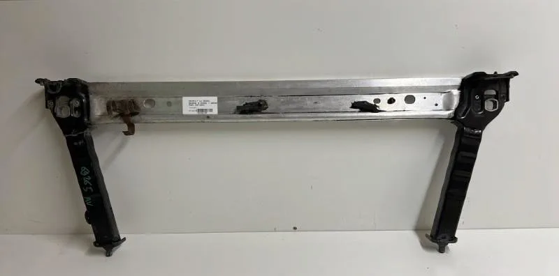 Traverse inférieure armature avant Renault MEGANE III Grandtour (KZ0-1) 1.5 dci (kz09, kz0d, kz1g, kz29, kz14, kz1w, kz1