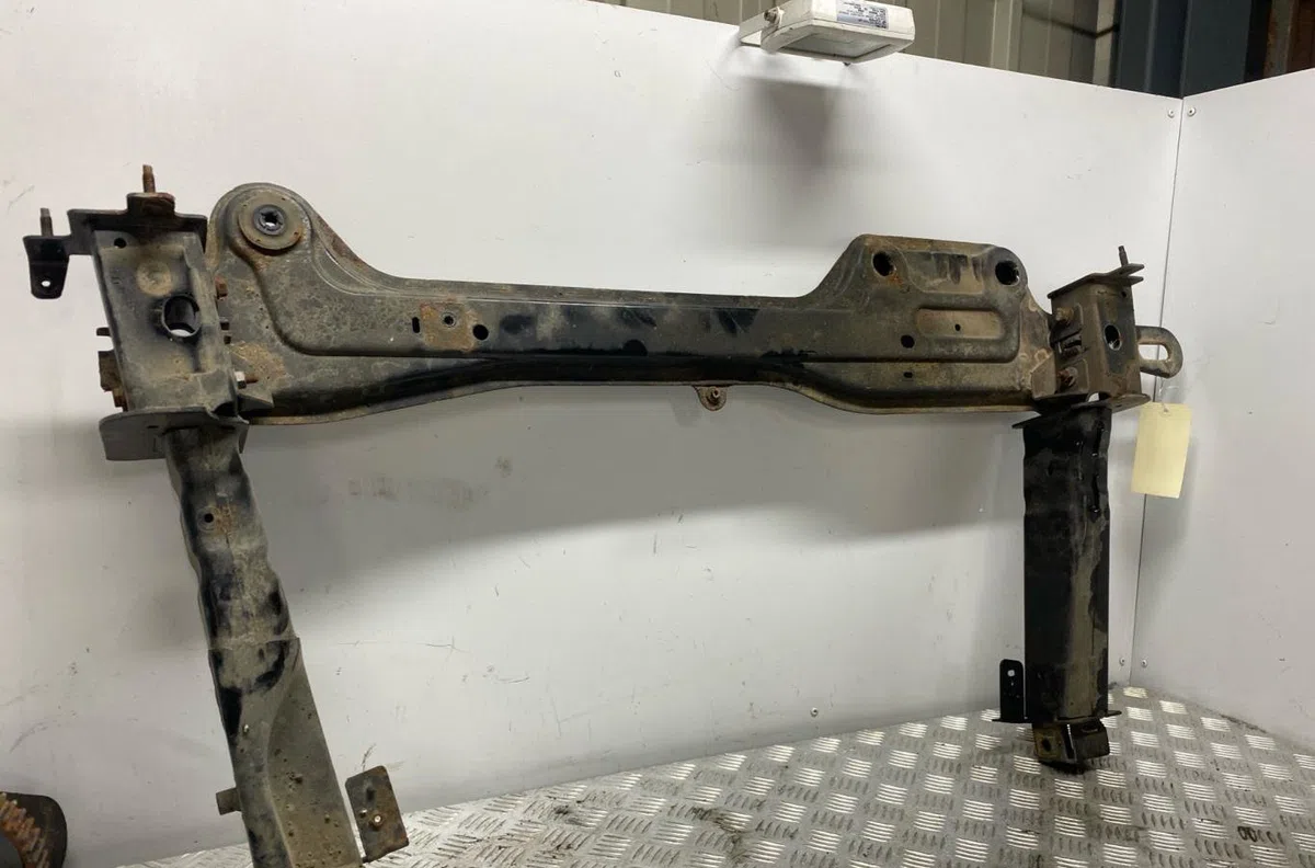 Traverse inférieure armature avant RENAULT SCENIC 4 occasion