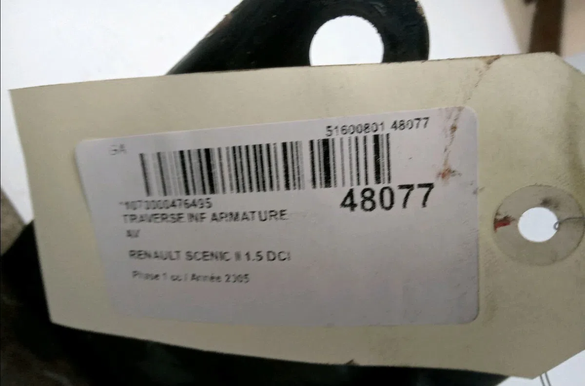Traverse inférieure armature avant Renault SCÉNIC II (JM0-1_) 1.5 dci (jm1e, jm16) (2005-2008) 5 portes occasion