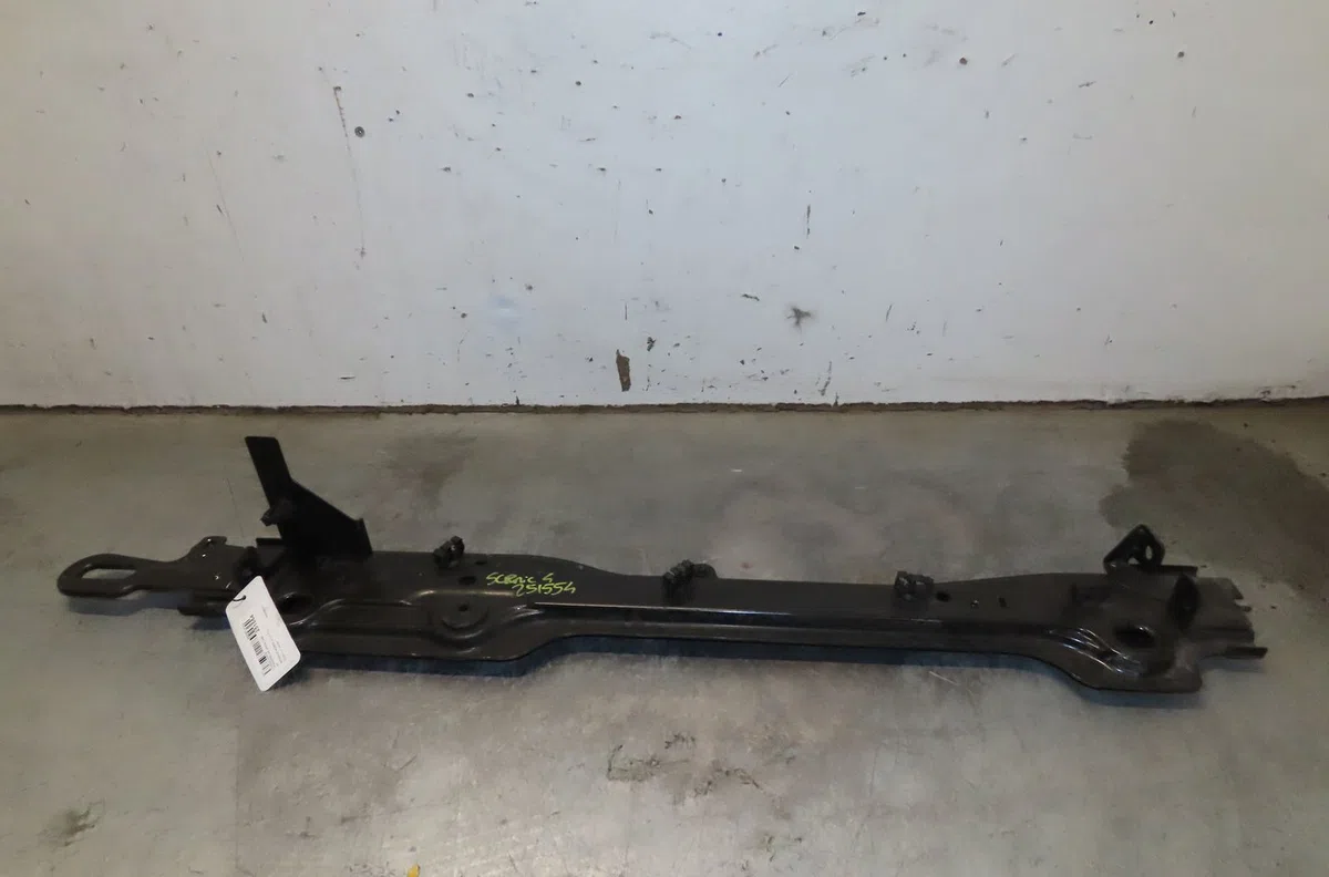 Traverse inférieure armature avant RENAULT SCENIC IV  1.3 TCe 140ch occasion