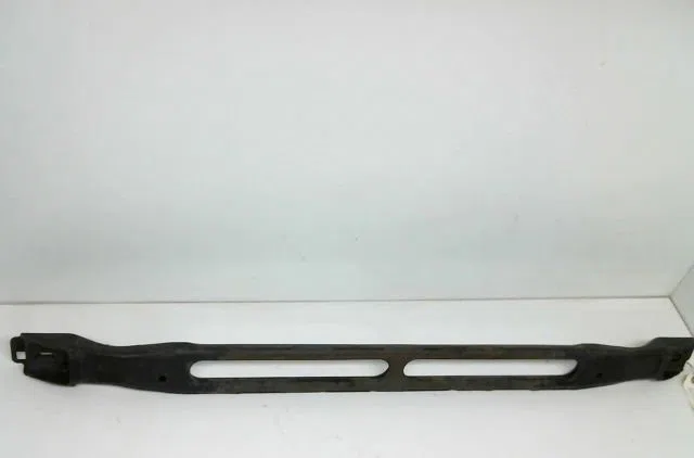 Traverse inférieure armature avant Volvo XC60 I SUV (156) 2.4 d (2009-2010) occasion