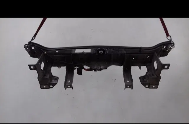 Traverse supérieure armature avant Alfa romeo GT (937_) 1.9 jtd (937cxn1b) (2003-2010) 3 portes occasion