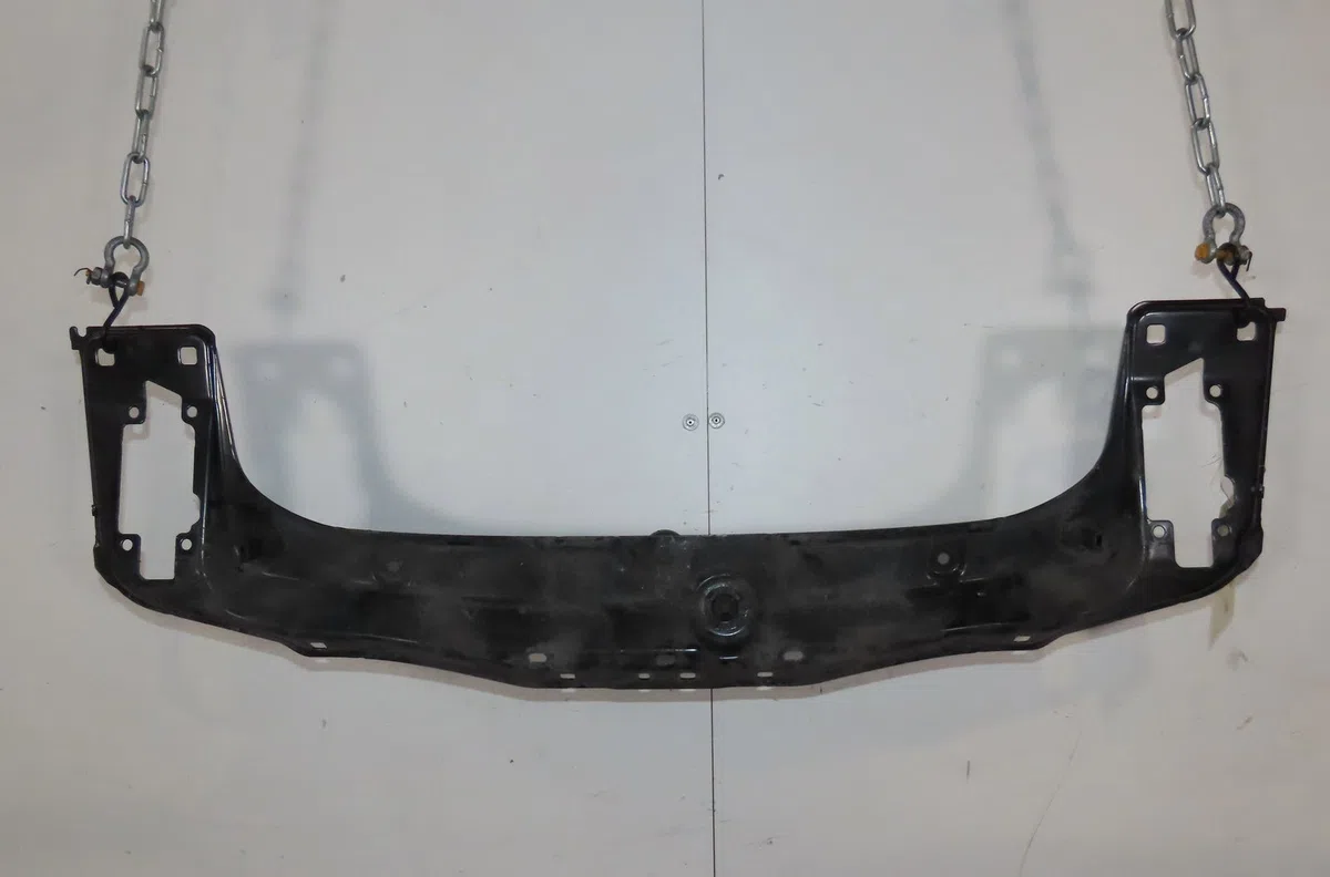 Traverse supérieure armature avant Bmw 1 (F20) 116 d (2012-2015) occasion