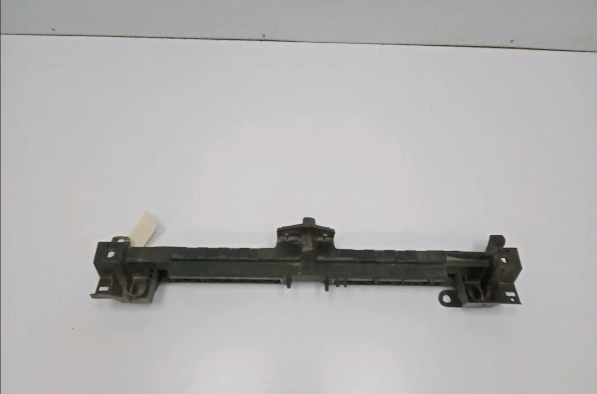 Traverse supérieure armature avant Citroen BERLINGO Camionnette-Monospace (B9) 1.6 hdi 90 16v (2008) 3 portes occasion