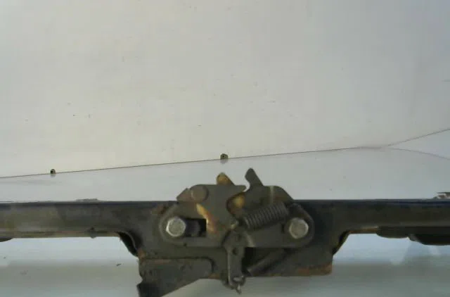 Traverse supérieure armature avant Citroen C15 Camionnette-Monospace (VD_) 1.9 d (2000-2005) occasion